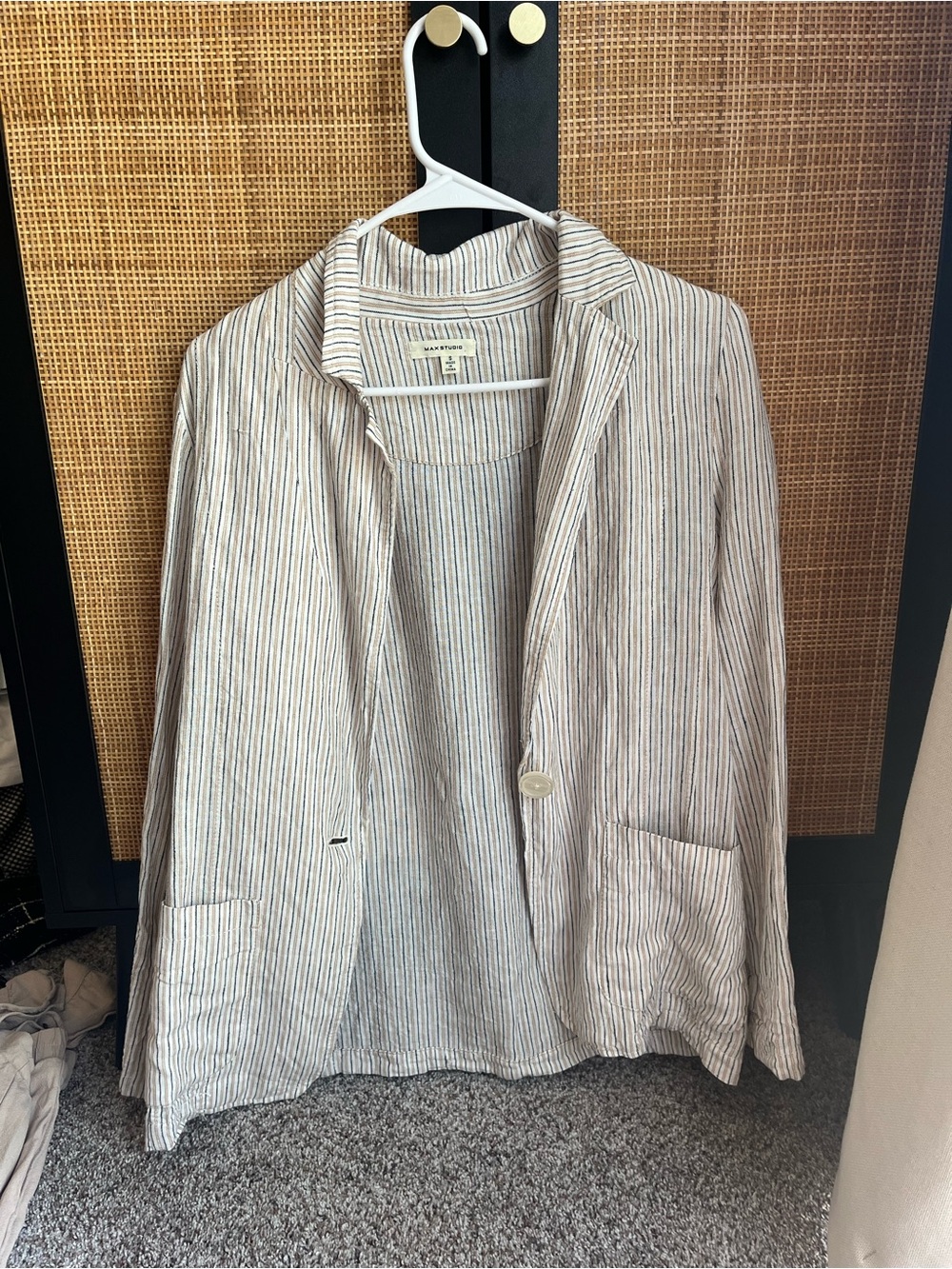Max Studio Men's Striped Blazer - Cream and Blue